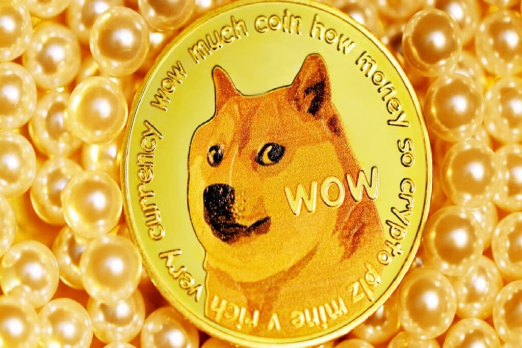 La actividad de ballenas Dogecoin aumenta después del acuerdo de Twitter, ¿DOGE aumentará más?