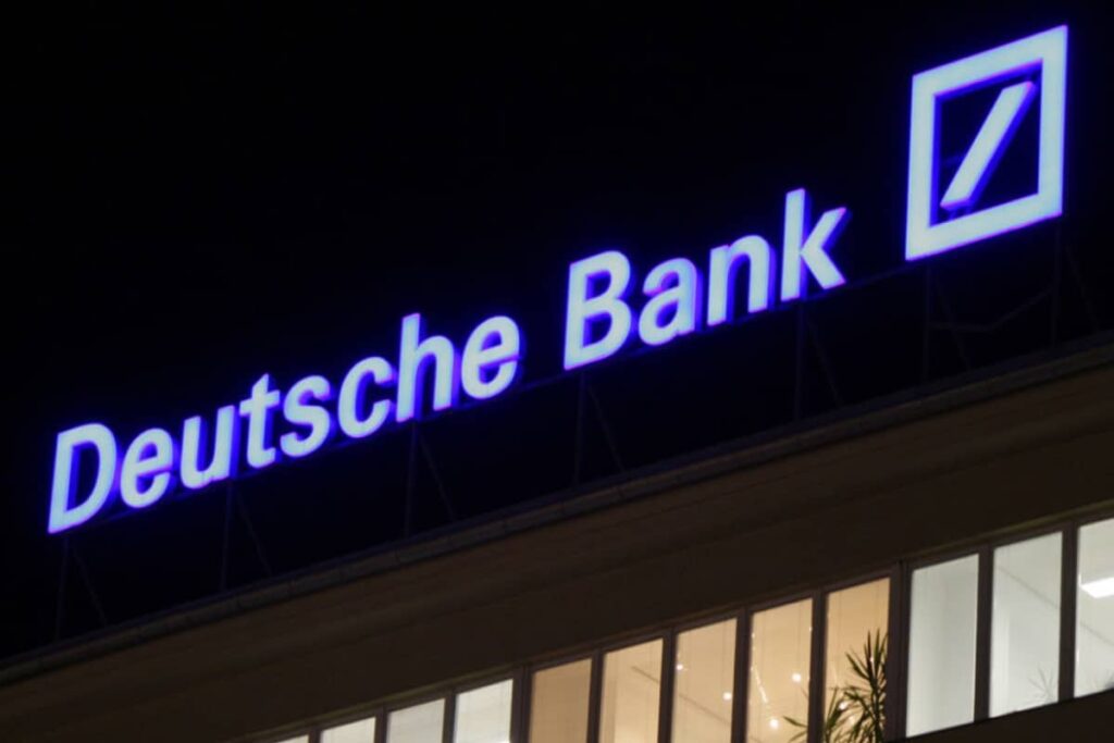Deutsche Bank dice que la reserva estratégica de bitcoins de EE. UU. Puede compensar la deuda nacional